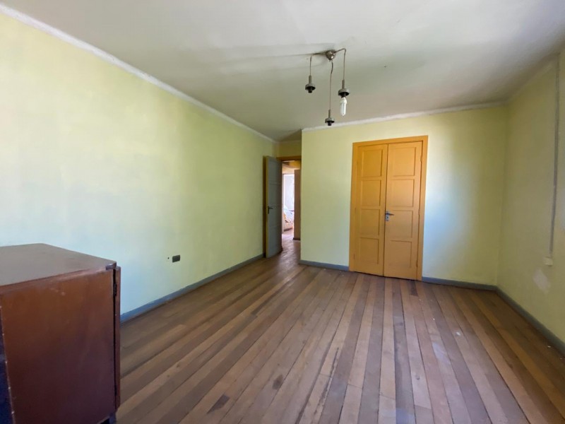 Excelente Ubicación, Vende Terreno, 2 Casas, Regularizadas