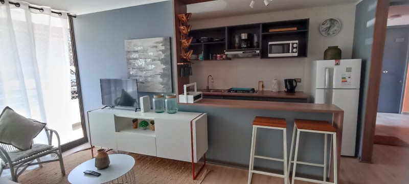 Arriendo Dpto. Amoblado
