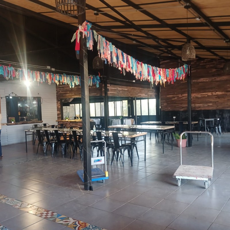 Restaurant, Centro de Eventos Listo para Operar