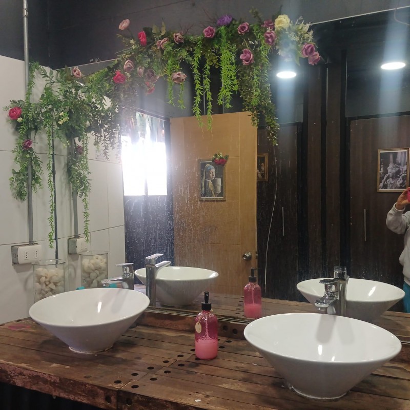 Restaurant, Centro de Eventos Listo para Operar