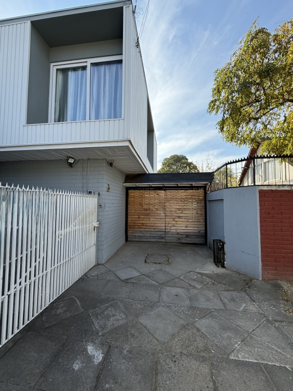 Excelente Ubicacion, Casa Remodelada Villa el Portal