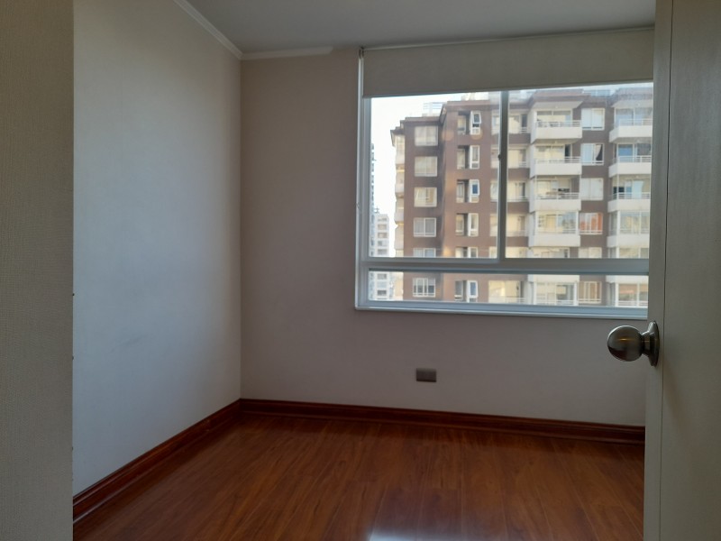 Soleado y Cómodo Departamento Central en Viña