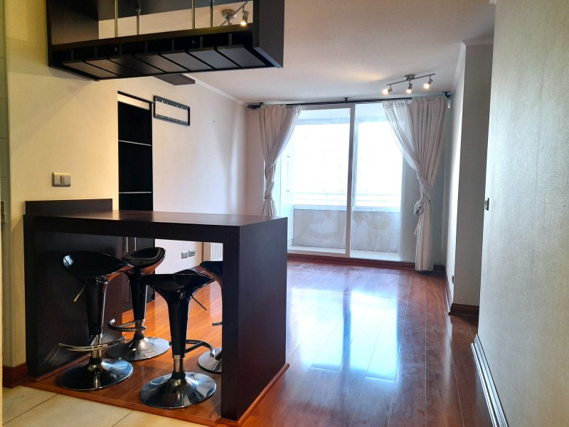 Soleado y Cómodo Departamento Central en Viña