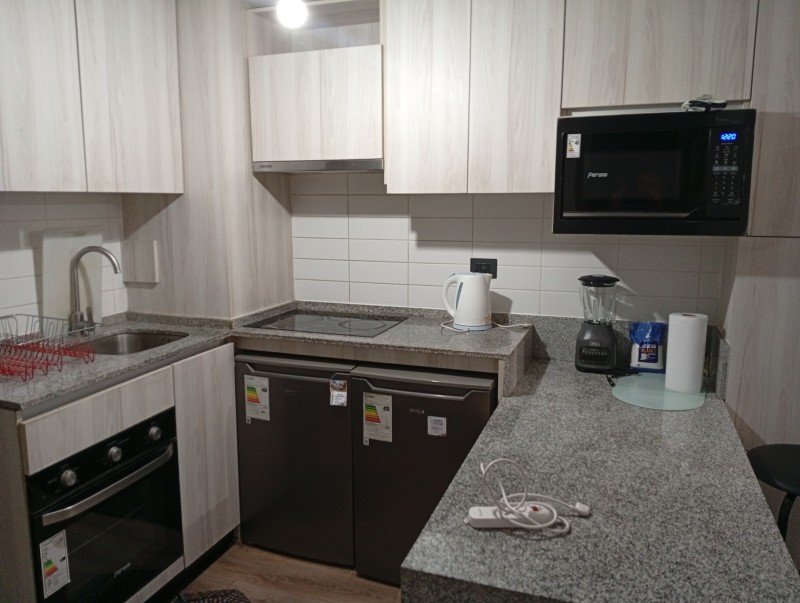 Arriendo Depto 2 D-2 B-1E Cerca Metro en Santiago Centro