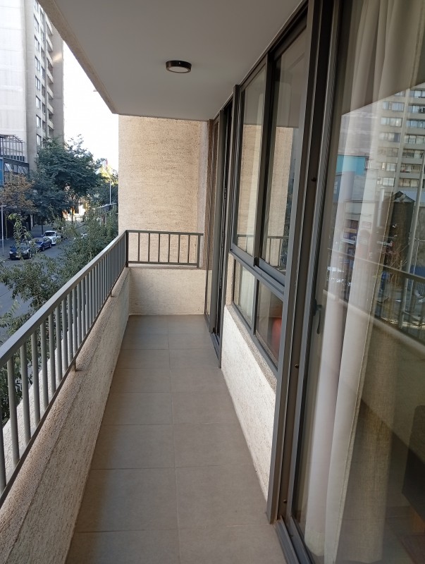Arriendo Depto 2 D-2 B-1E Cerca Metro en Santiago Centro
