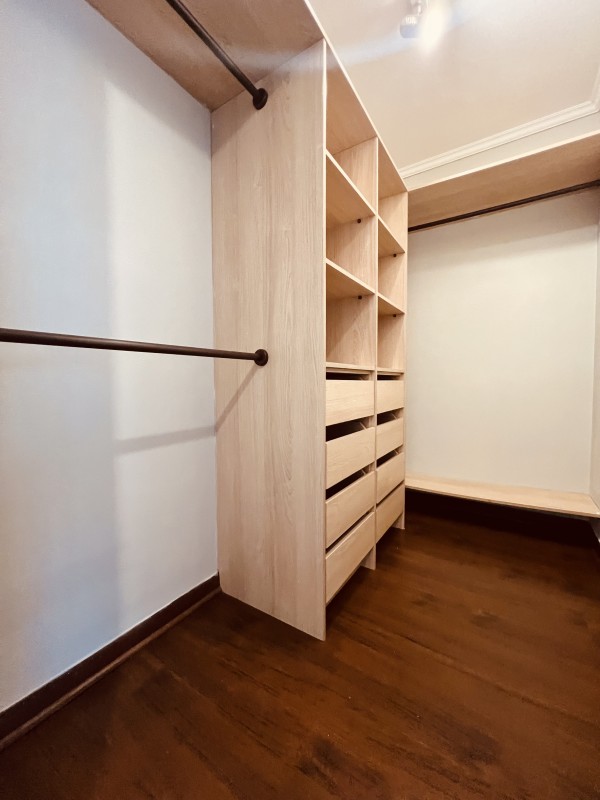 Arriendo Amplio Departamento en los Ponientes