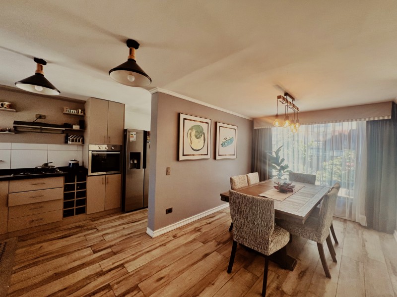 Vendo Casa Tipo Chalet Sector Altos de Viña del Mar
