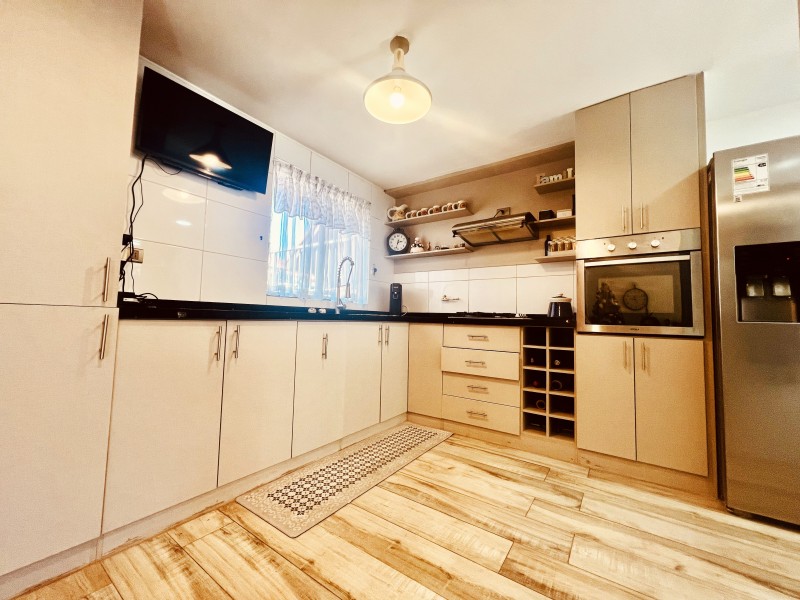 Vendo Casa Tipo Chalet Sector Altos de Viña del Mar
