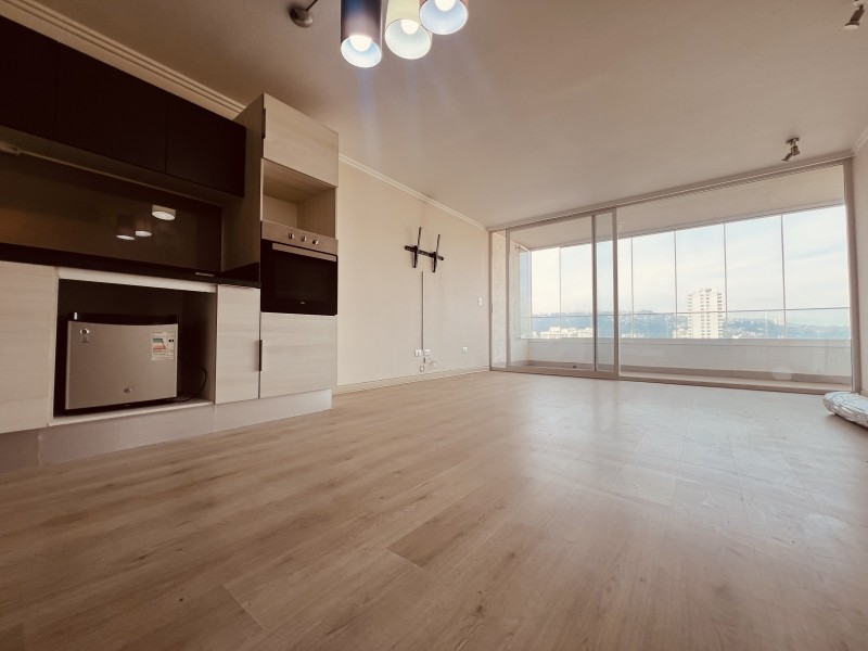 Vendo Departamento Con Gran Terraza en Sector Poniente