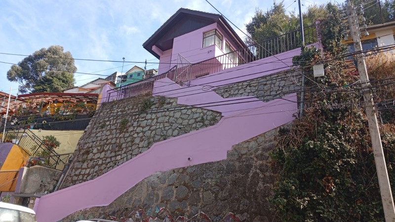 Vendo Casa Dos Niveles Estilo Chalet en Cerro Alegre