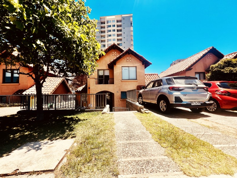 Vendo Casa Tipo Chalet Sector Altos de Viña del Mar