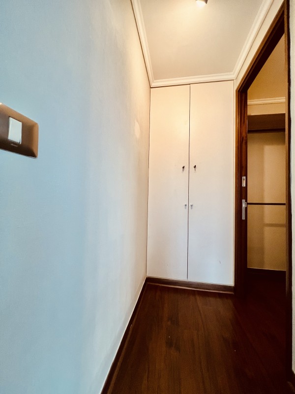 Arriendo Amplio Departamento en los Ponientes