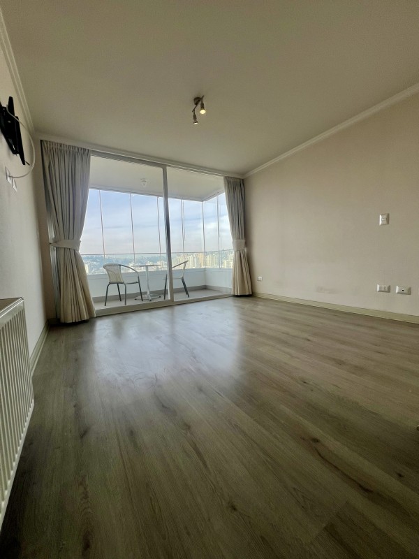 Vendo Departamento Con Gran Terraza en Sector Poniente