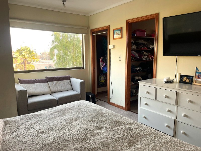 Vendo Casa Tipo Chalet en Sector las Golondrinas Reñaca