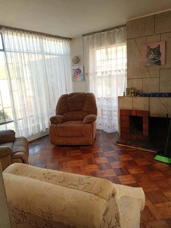 Vendo Casa Dos Niveles Estilo Chalet en Cerro Alegre