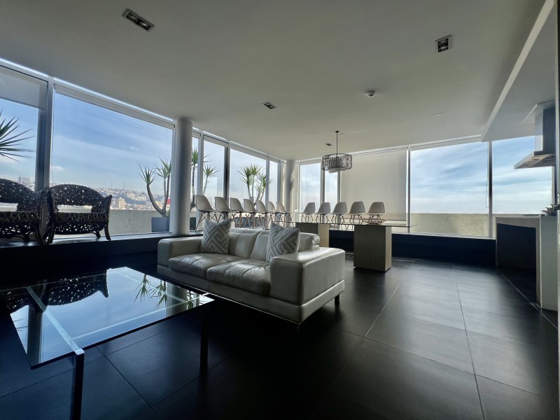 Vendo Departamento Con Gran Terraza en Sector Poniente