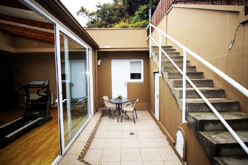 Vendo Amplia Casa Con Giro Comercial Miraflores Bajo
