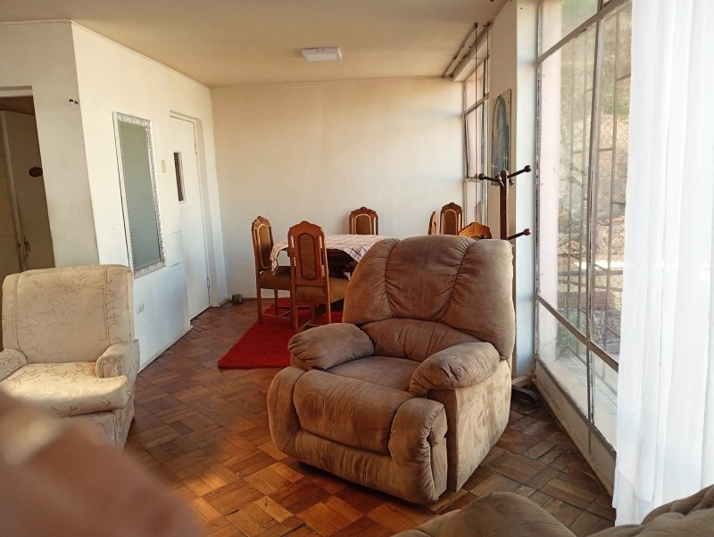 Vendo Casa Dos Niveles Estilo Chalet en Cerro Alegre