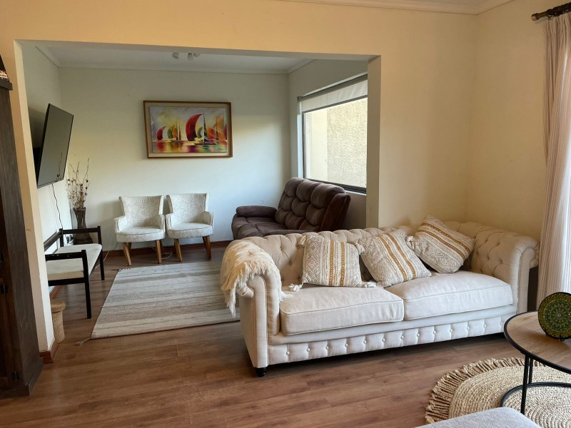 Vendo Casa Tipo Chalet en Sector las Golondrinas Reñaca