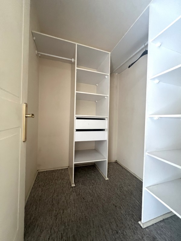 Vendo Departamento en Sector Calle Alvarez Viña del Mar
