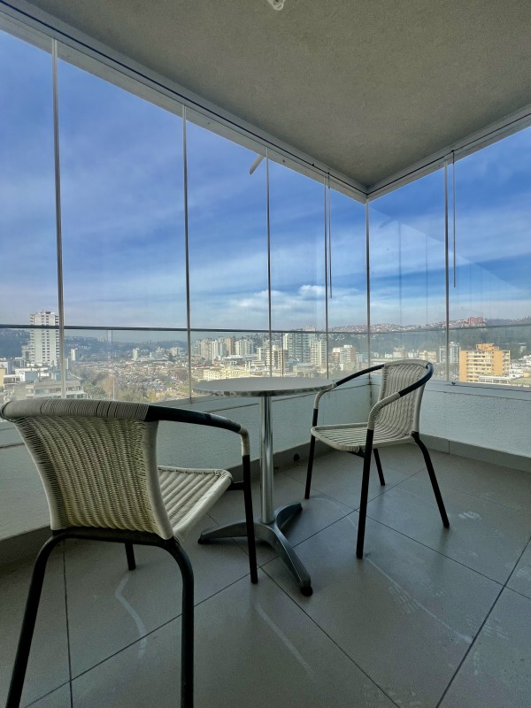 Vendo Departamento Con Gran Terraza en Sector Poniente