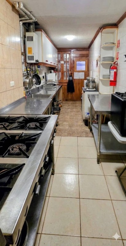 Estupenda Casa, 2 Pisos A Pasos del Centro de Pucon