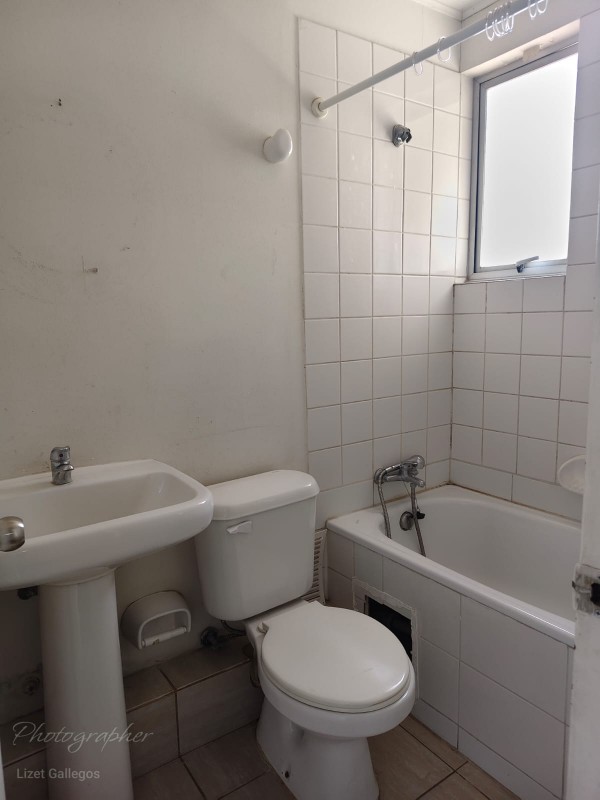 Hermosa Casa Ubicada en Sector Residencial y Privado