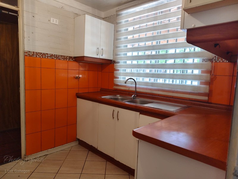 Hermosa Casa Ubicada en Sector Residencial y Privado