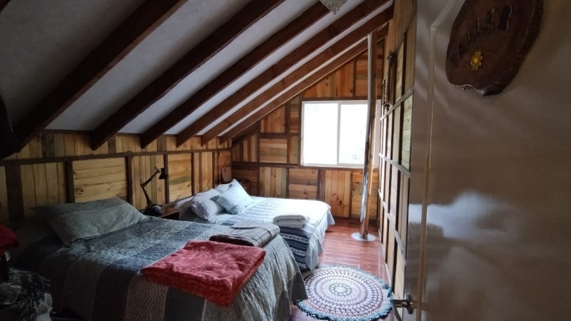 Encantadora Parcela Con Amplia Casa Rustica