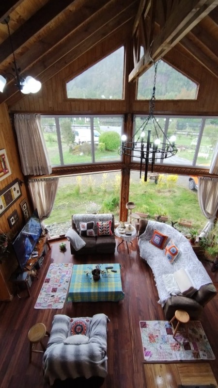 Encantadora Parcela Con Amplia Casa Rustica