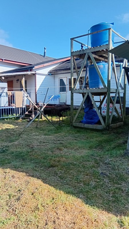 Encantadora Parcela Con Amplia Casa Rustica