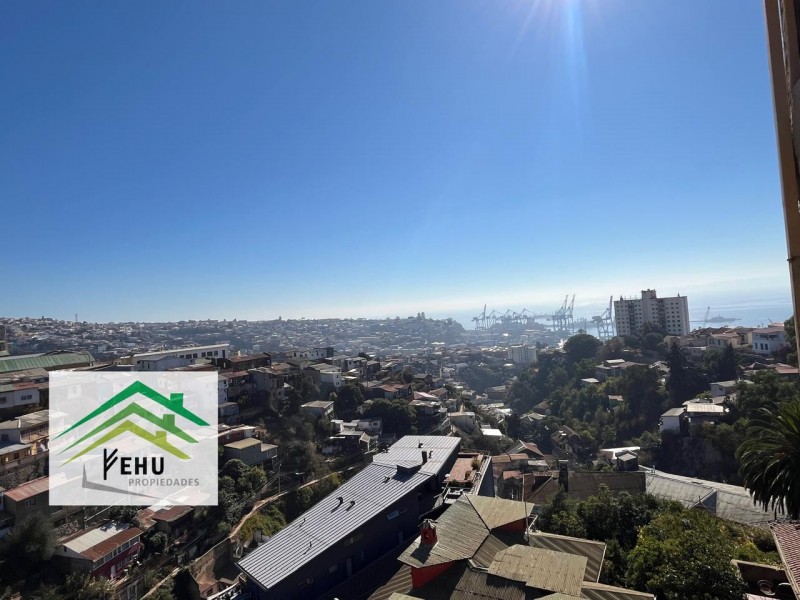 Se Arrienda Departamento Full Amoblado en Cerro Alegre