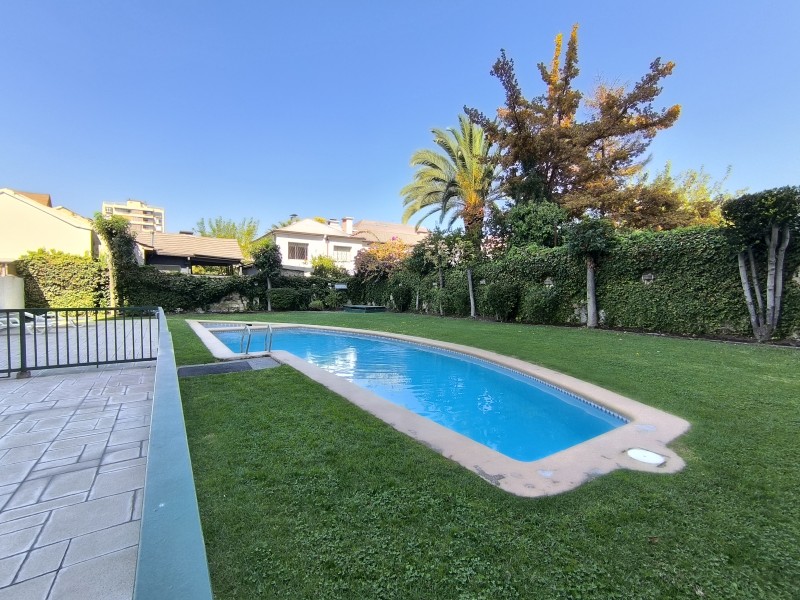 Renovado! Vende Depto. 2D-1B-1E-1B , Cerca de Metro Ñuñoa