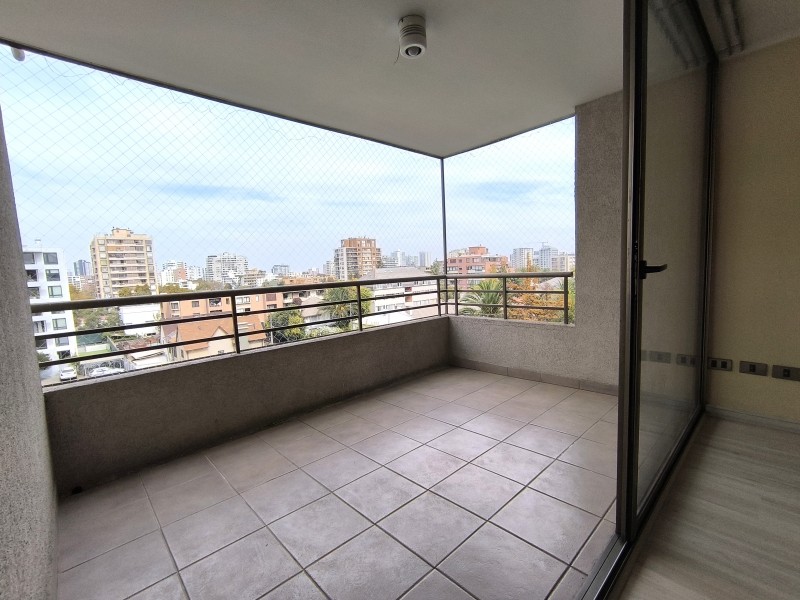 Renovado! Vende Depto. 2D-1B-1E-1B , Cerca de Metro Ñuñoa