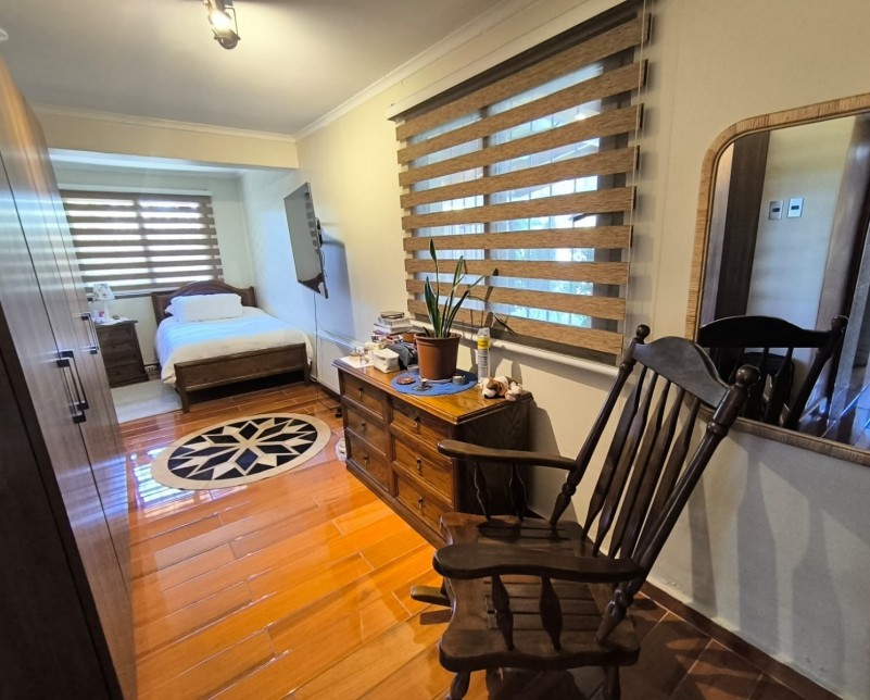Vende Casa 4D-3B C/patente Comercial y Oficina en la Florida