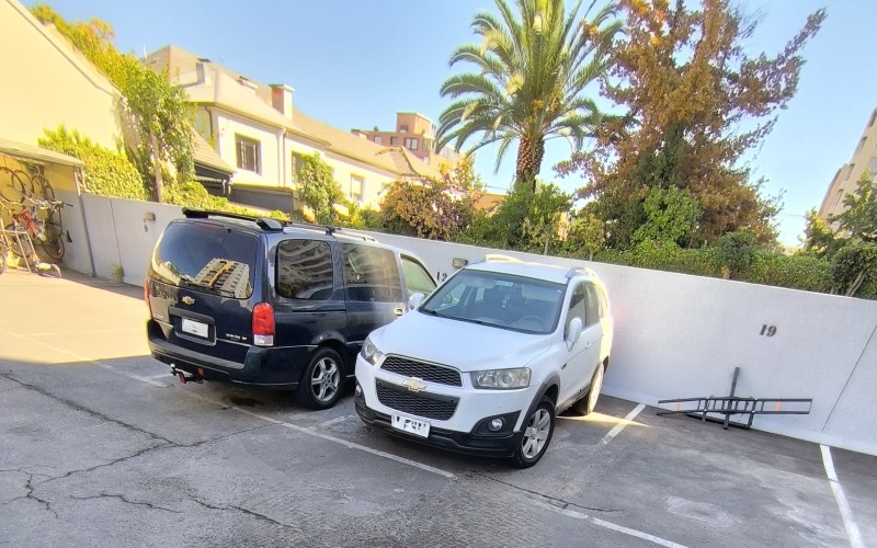 Renovado! Vende Depto. 2D-1B-1E-1B , Cerca de Metro Ñuñoa