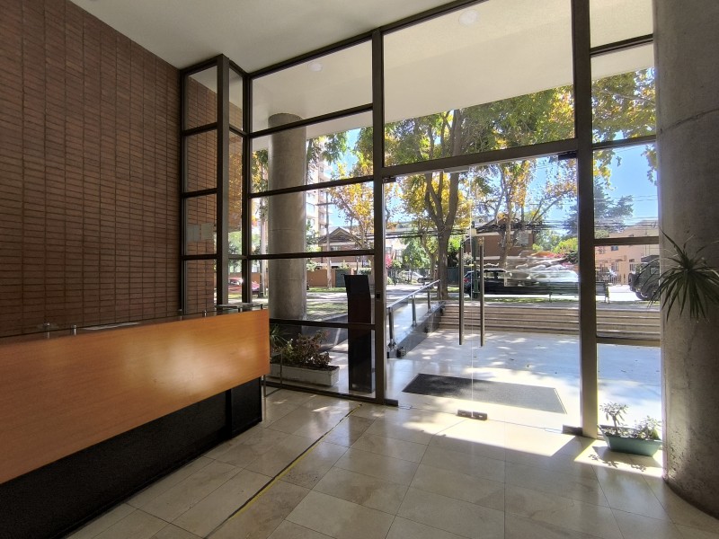 Renovado! Vende Depto. 2D-1B-1E-1B , Cerca de Metro Ñuñoa