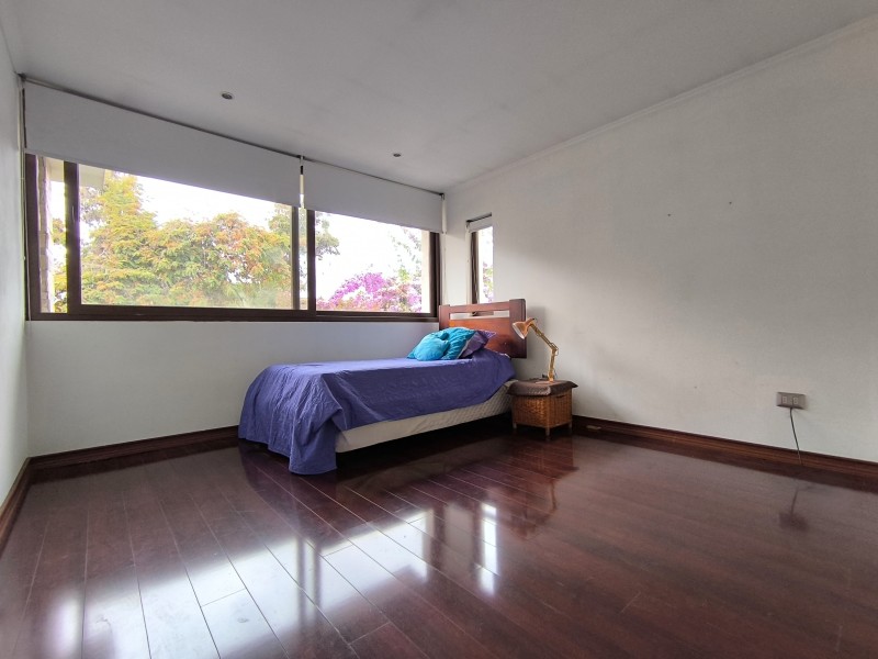 Casa Exclusiva Barrio Suarez Mujica