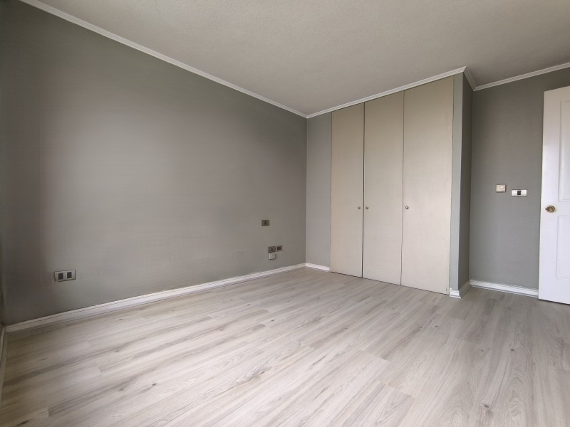 Renovado! Vende Depto. 2D-1B-1E-1B , Cerca de Metro Ñuñoa