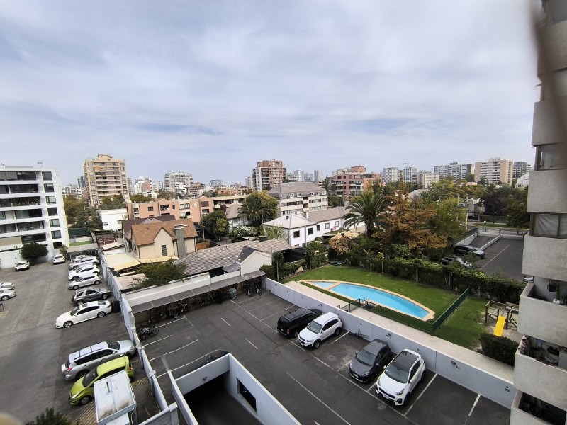 Renovado! Vende Depto. 2D-1B-1E-1B , Cerca de Metro Ñuñoa