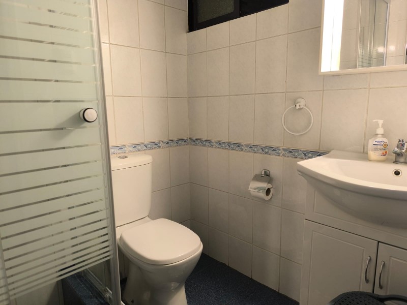 Vende Casa 4D-3B C/patente Comercial y Oficina en la Florida