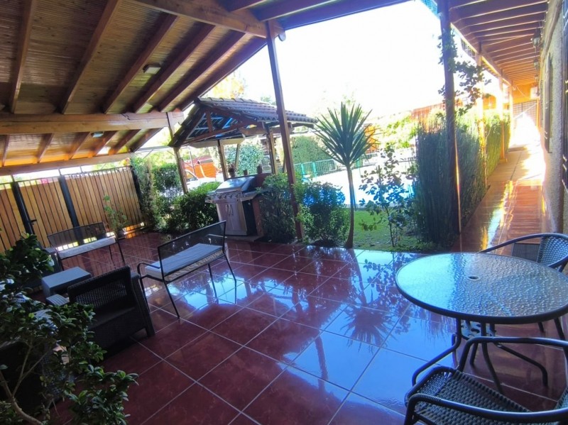 Vende Casa 4D-3B C/patente Comercial y Oficina en la Florida