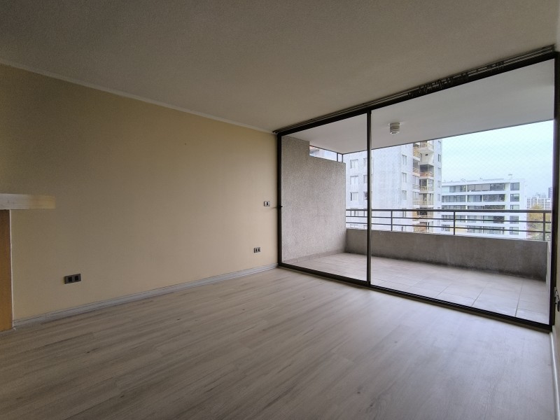 Renovado! Vende Depto. 2D-1B-1E-1B , Cerca de Metro Ñuñoa