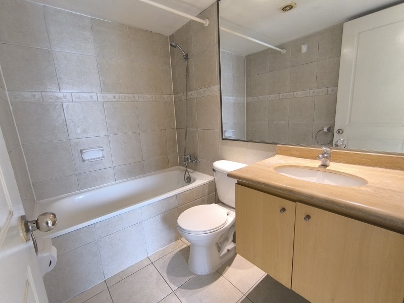 Renovado! Vende Depto. 2D-1B-1E-1B , Cerca de Metro Ñuñoa