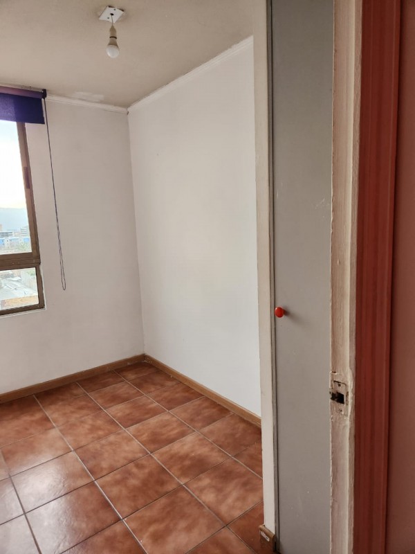en Arriendo Amplio Departamento en Cueto 1233