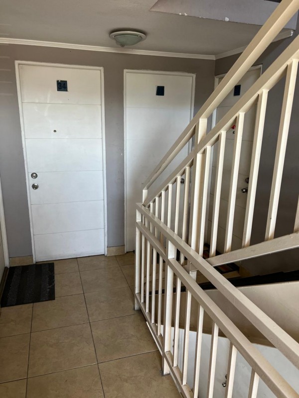 Excelente Departamento de 3 Habitaciones y 2 Baños en Venta