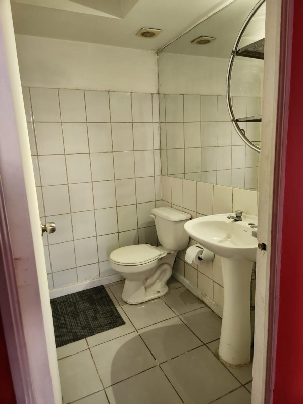 en Arriendo Amplio Departamento en Cueto 1233