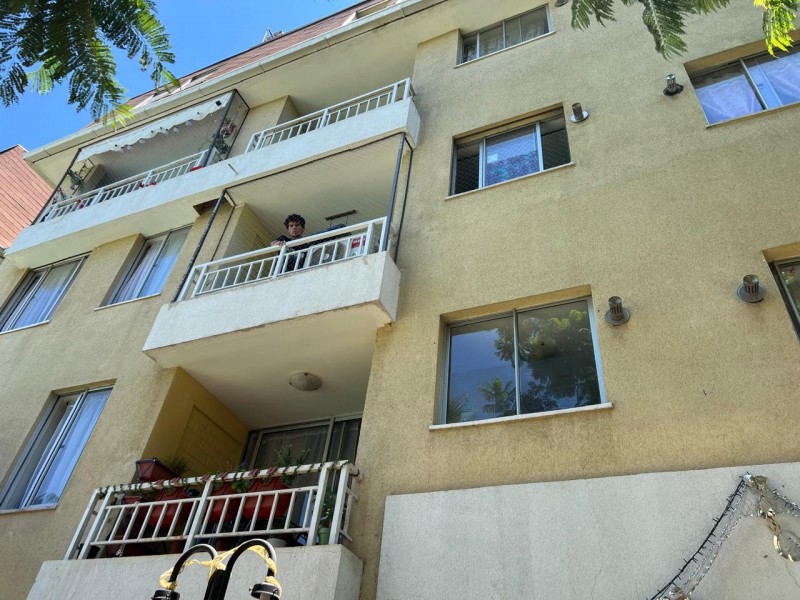 Excelente Departamento de 3 Habitaciones y 2 Baños en Venta