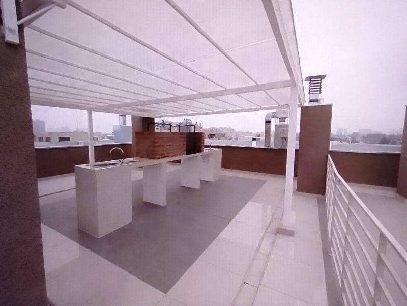 Proyecto de Departamentos y Oficinas en Ubicación Estratégic