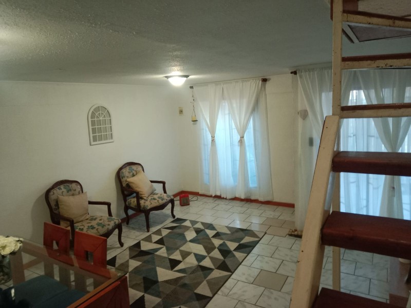 Hermosa Casa en Tranquilo y Seguro Barrio de el Bosque